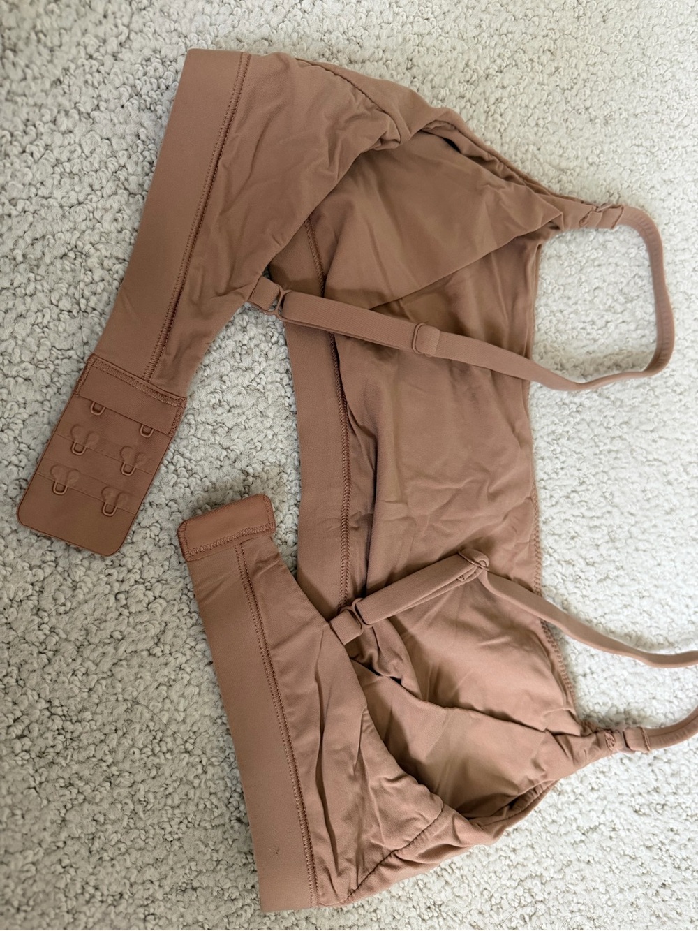 SKIMS Nursing Seamless Bralette - Color Sienna - Picture 9 of 11